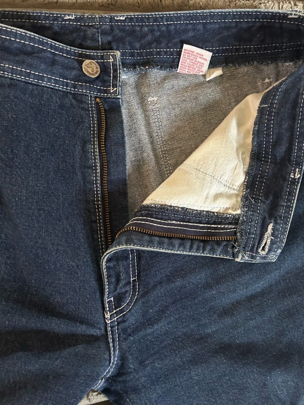 Vintage 80's Jordache Dark Denim Blue with Embroidered Pockets Size 36 - Picture 9 of 12